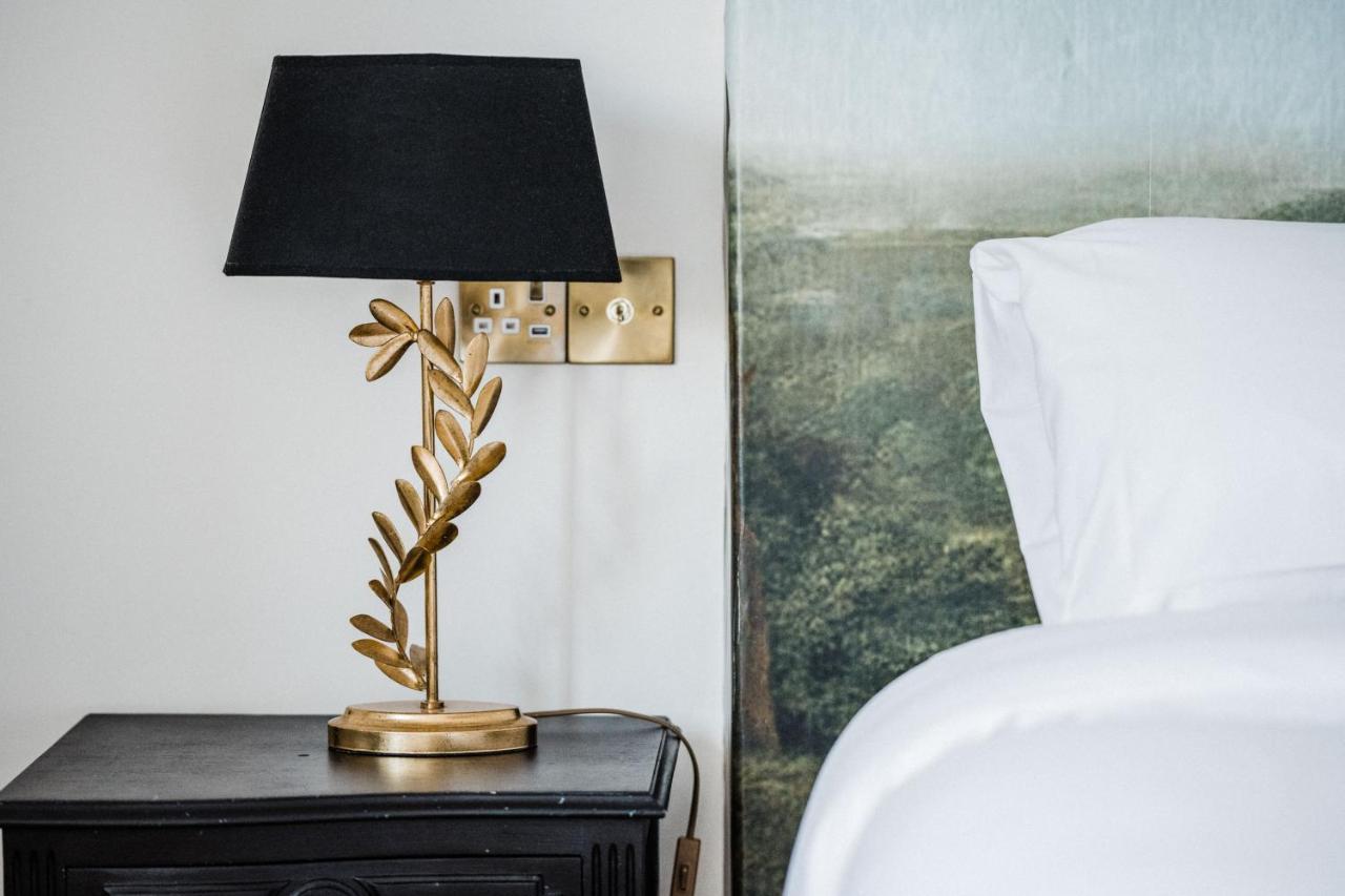 The Crooked Swan Hotel ครูเคิร์น ภายนอก รูปภาพ