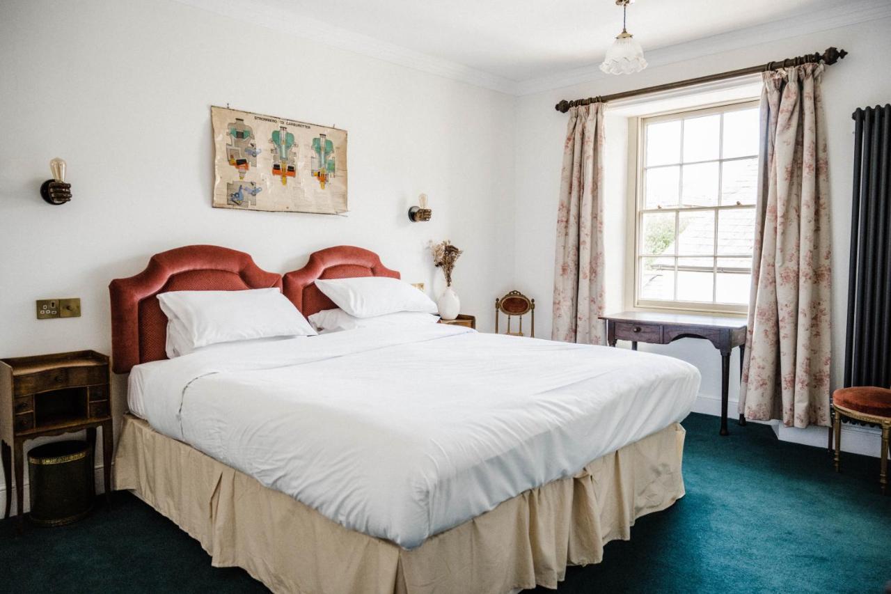 The Crooked Swan Hotel ครูเคิร์น ภายนอก รูปภาพ