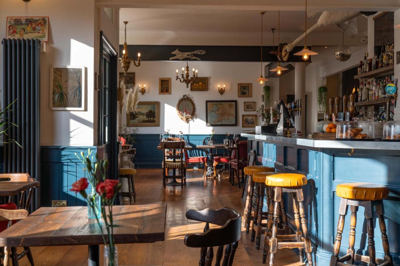 The Crooked Swan Hotel ครูเคิร์น ภายนอก รูปภาพ