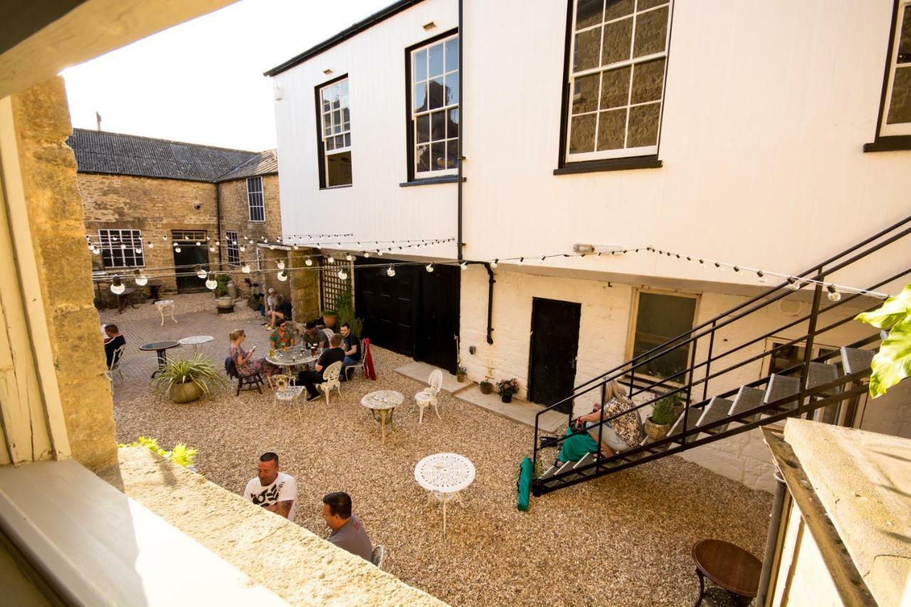 The Crooked Swan Hotel ครูเคิร์น ภายนอก รูปภาพ